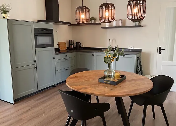 Chaamse Bossen Met Tuin