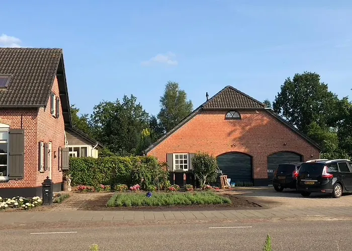 Chaamse Bossen Met Tuin * Chaam